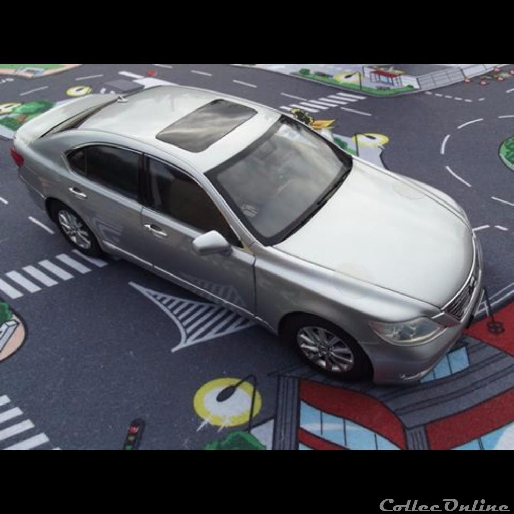 Lexus LS 460 modele reduit voiture lexus ls 460