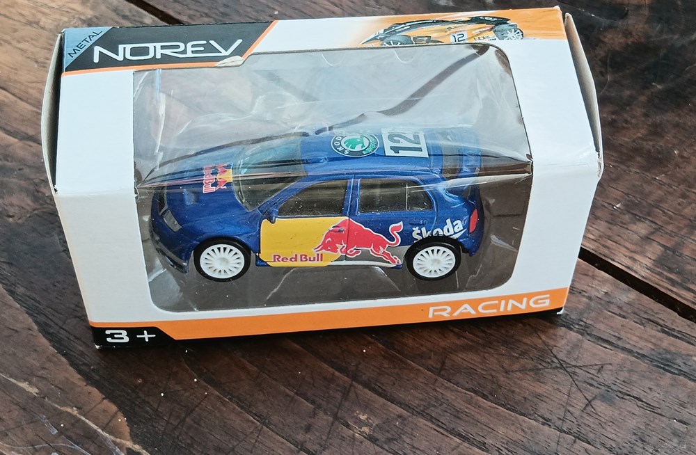 Skoda Fabia WRC modeles reduits voitures skoda fabia wrc