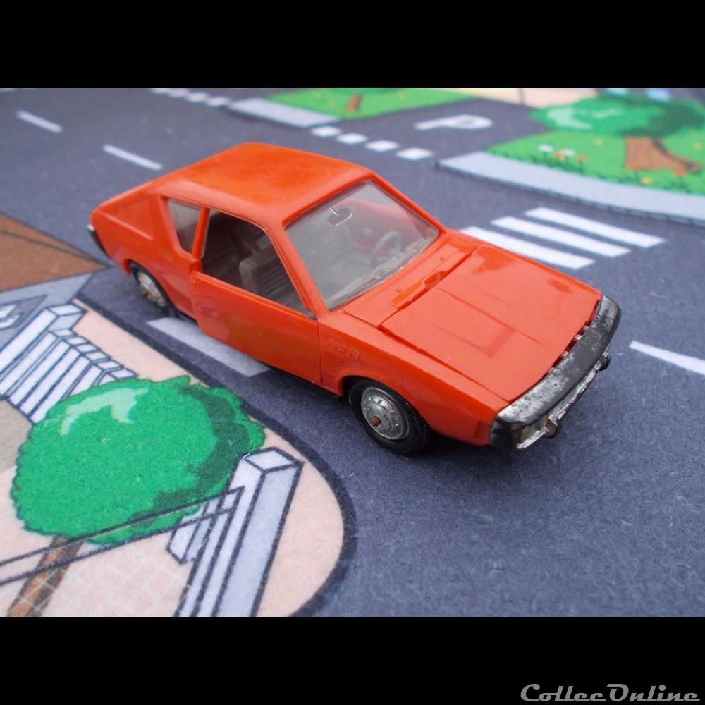 Renault 17 TS coupé modele reduit voiture renault 17 ts coupe