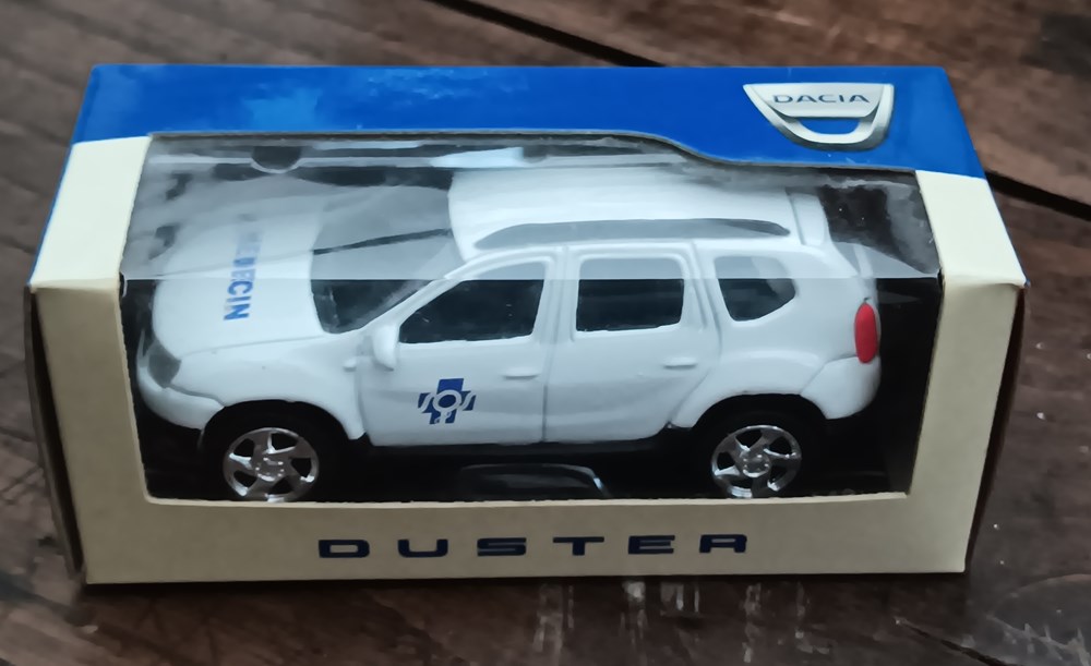 Dacia Duster Médecin modeles reduits voitures dacia duster medecin