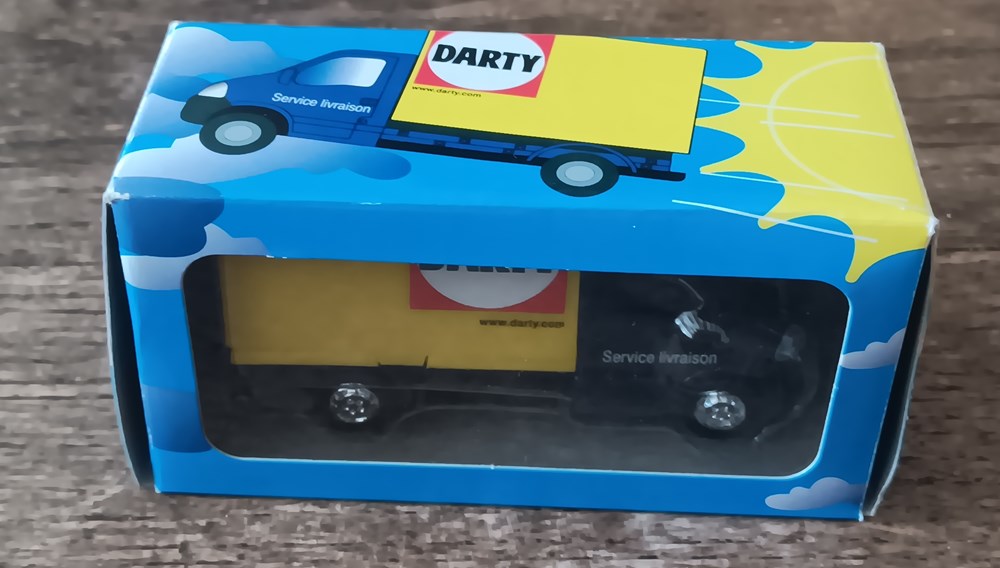 Renault Master II "Darty" modeles reduits voitures renault master ii darty