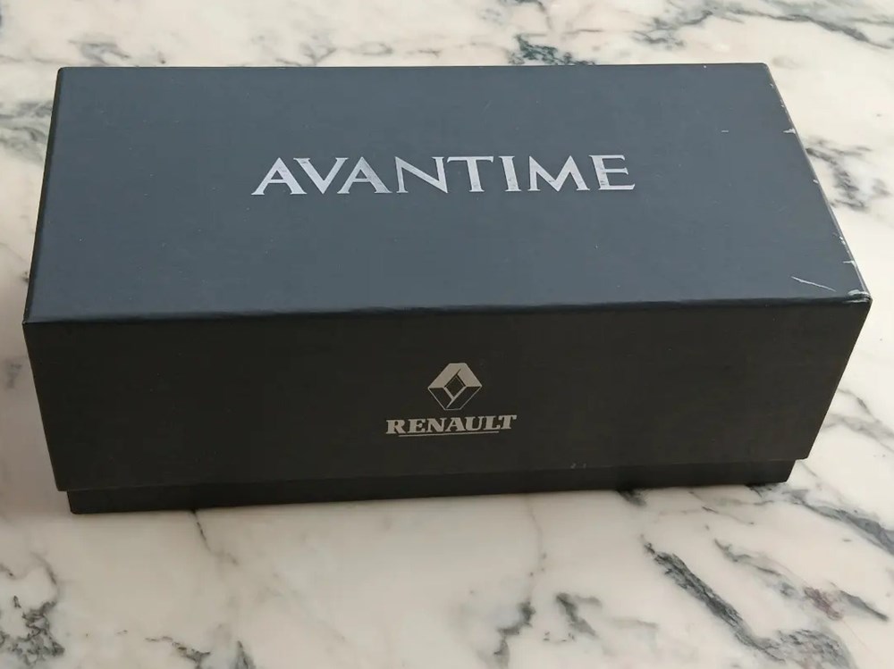 Renault Avantime jeux de societe jouets autres renault avantime
