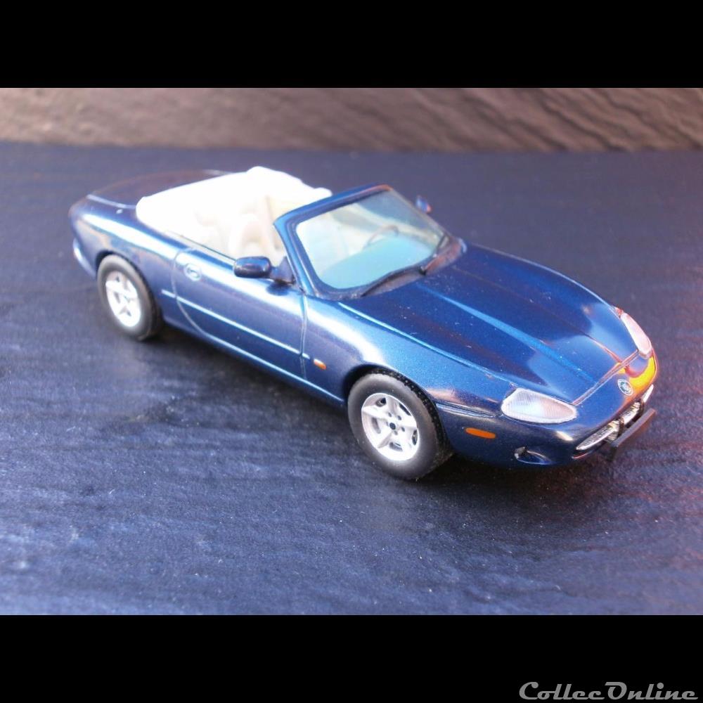 Jaguar XK8 open cabriolet modele reduit voiture jaguar xk8 open cabriolet