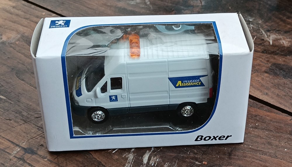Peugeot Boxer "Peugeot Assistance" modeles reduits voitures peugeot boxer peugeot assistance