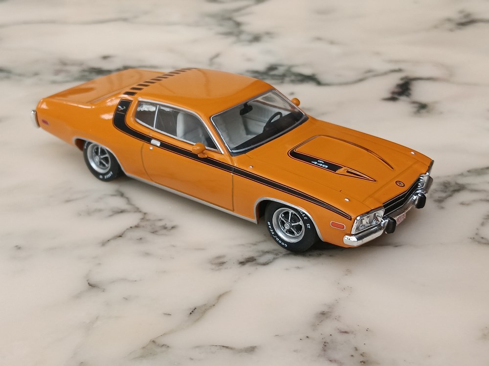 modeles reduits voitures plymouth road runner