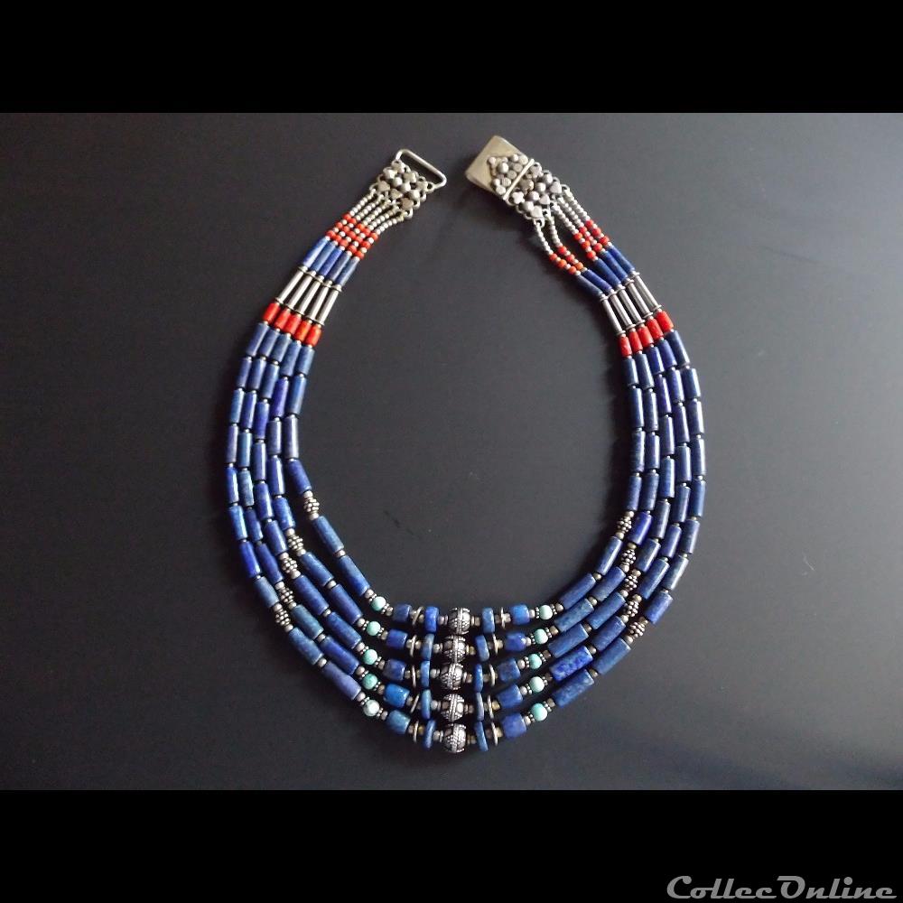 bijoux horlogerie lapis lazuli et corail