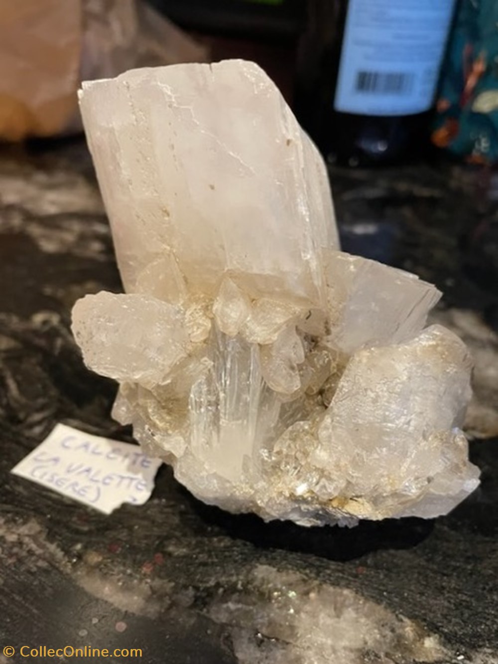 mineraux meteorites calcite