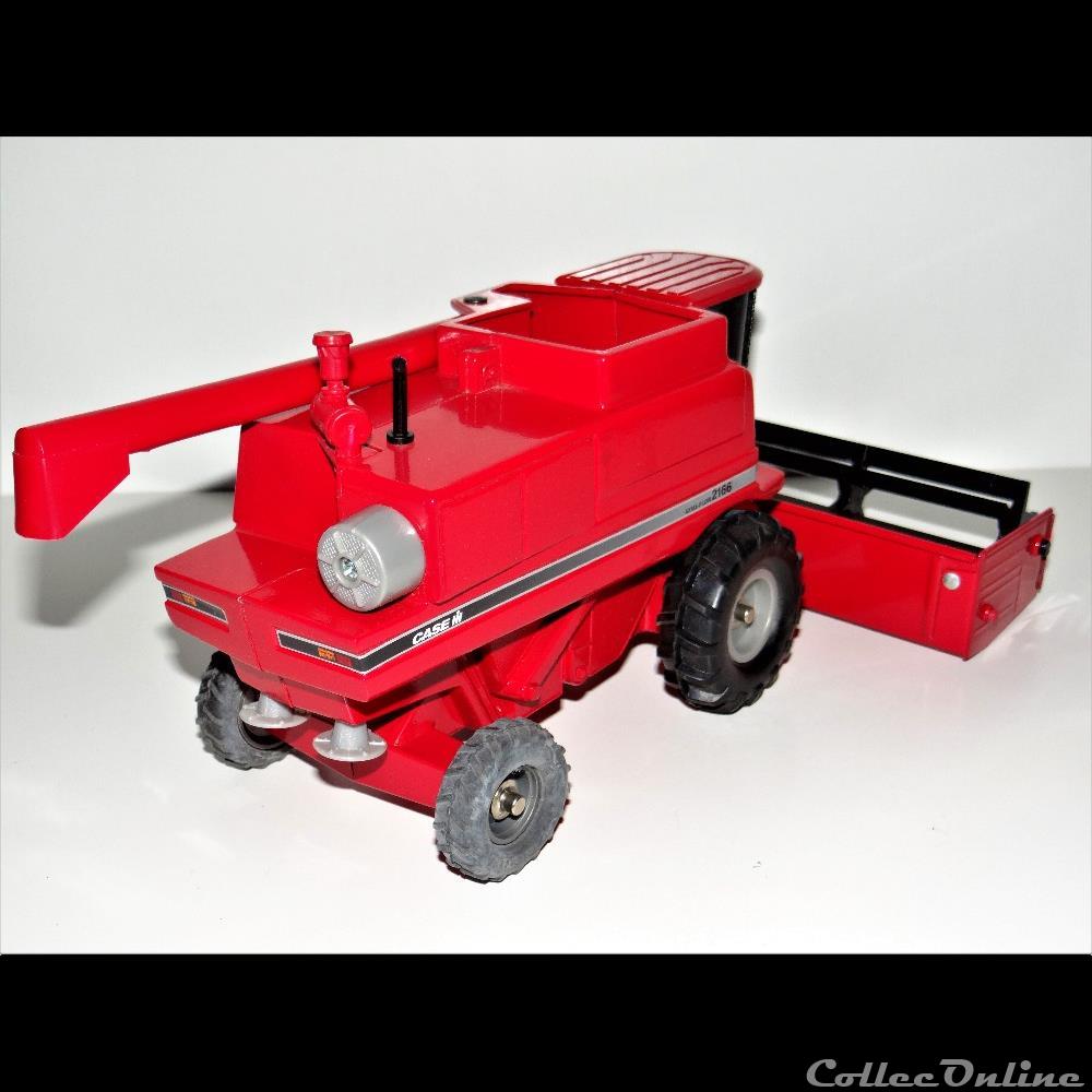 Ertl 291 - Case IH 2166 Axial Flow - OUI 3 modele reduit vehicule agricole ertl 291 case ih 2166 axial flow oui