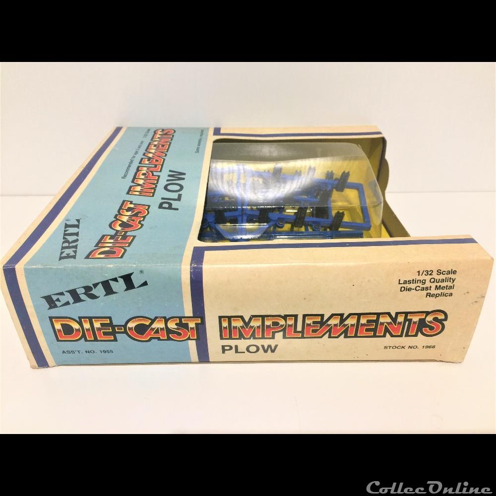 Ertl 1968 - Sans marque - OUI 2 modele reduit vehicule agricole autre ertl 1968 sans marque oui