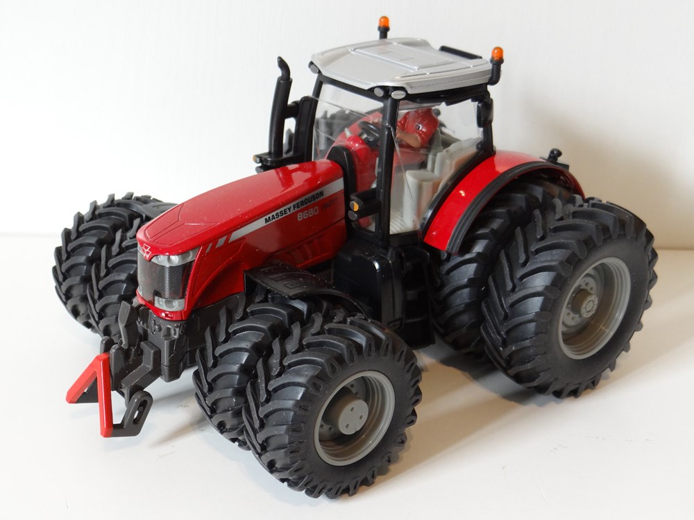 Siku 3278 - Massey Ferguson 8680 - X modeles reduits vehicules agricoles siku 3278 massey ferguson 8680 x