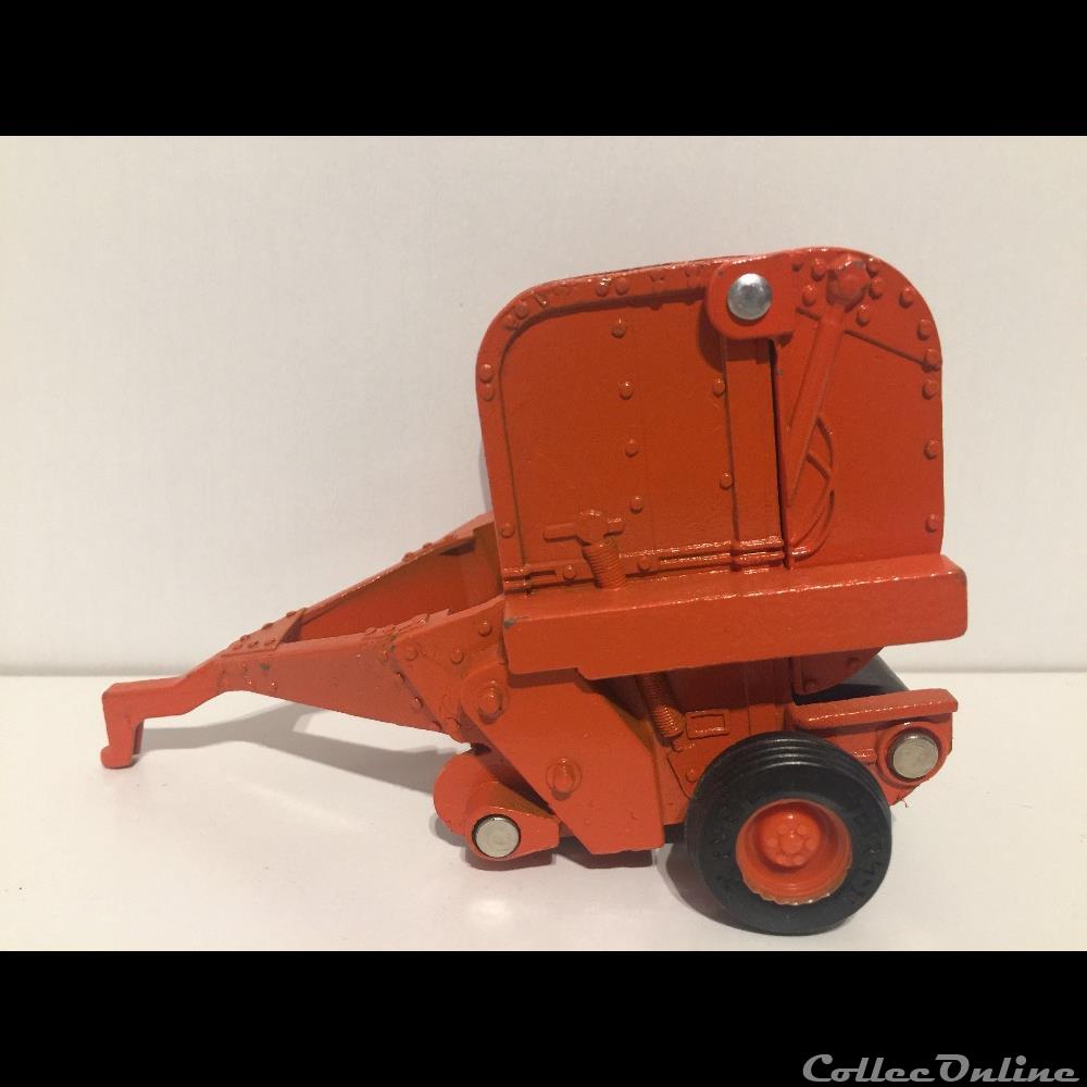 Ertl 1954 - Case - OUI 4 modele reduit vehicule agricole ih ertl 1954 case oui