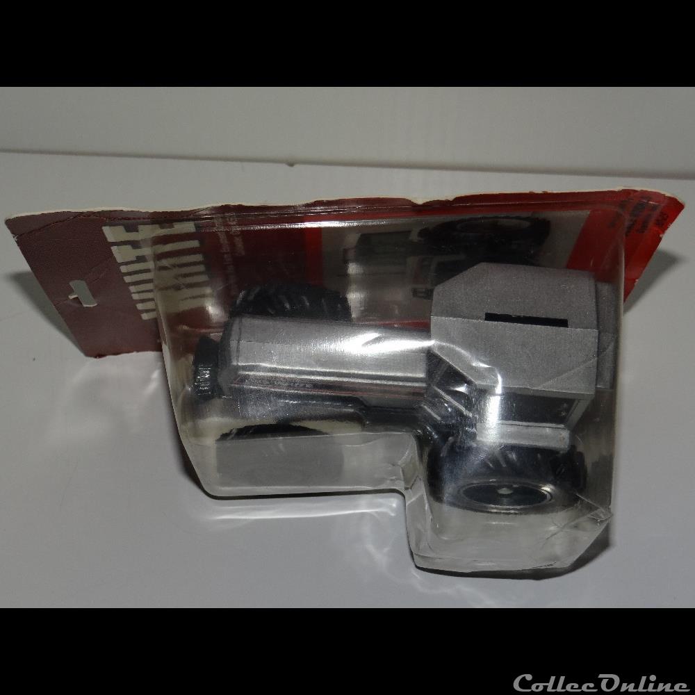 Ertl WFB185 - White 185 Field Boss - OUI modele reduit vehicule agricole ertl wfb185 white 185 field boss oui