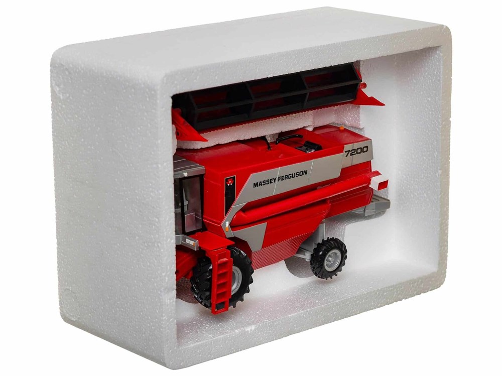 modeles reduits vehicules agricoles britains 00054 moissonneuse batteuse massey ferguson mf 7200 ok