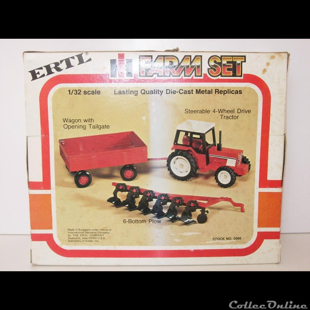 Ertl 5066 - Set IH 784 avec charrue et remorque - OUI 5 modele reduit vehicule agricole case ertl 5066 set ih 784 avec charrue et remorque oui