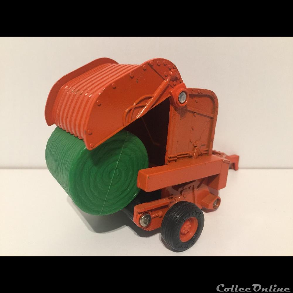 Ertl 1954 - Case - OUI 3 modele reduit vehicule agricole ih ertl 1954 case oui