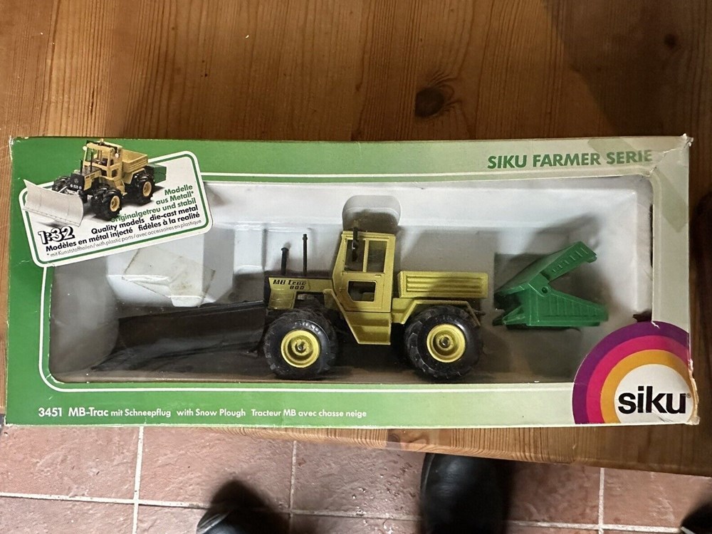 Siku 3451A - Set Mercedes Benz MB Trac 800 avec lame et caisse - X sans boîte modeles reduits vehicules agricoles siku 3451a set mercedes benz mb trac 800 avec lame et caisse x sans boite