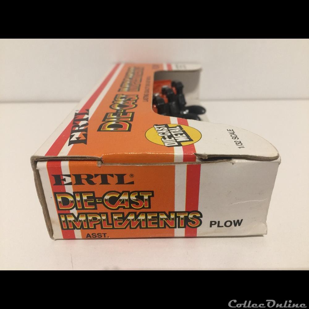 Ertl 1962 - Sans marque - OUI 4 modele reduit vehicule agricole autre ertl 1962 sans marque oui
