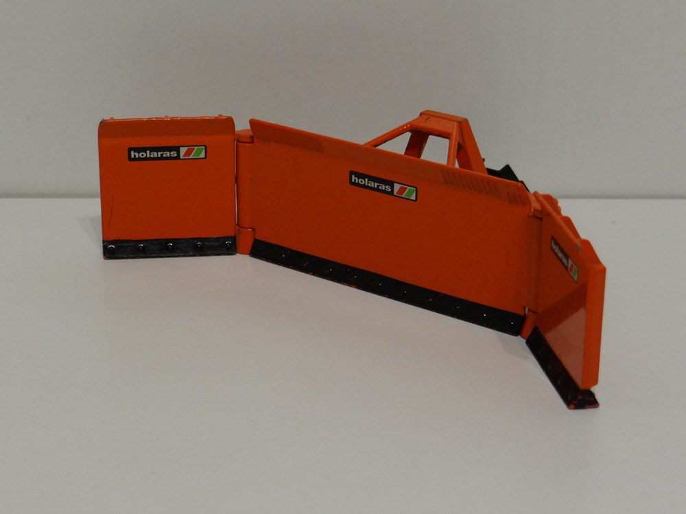 Siku 2467 - Lame frontale Holaras pour ensilage - OUI - X modeles reduits vehicules agricoles siku 2467 lame frontale holaras pour ensilage oui x