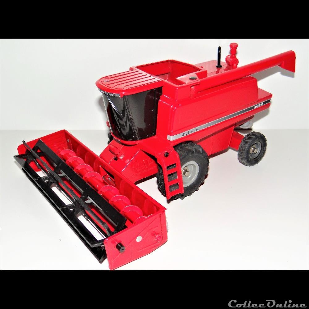 Ertl 291 - Case IH 2166 Axial Flow - OUI 2 modele reduit vehicule agricole ertl 291 case ih 2166 axial flow oui