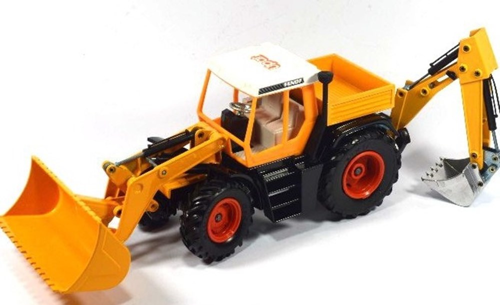 10/2024 - Siku 3953B - Tracteur Fendt Xylon TP - X modeles reduits vehicules agricoles 10 2024 siku 3953b tracteur fendt xylon tp x