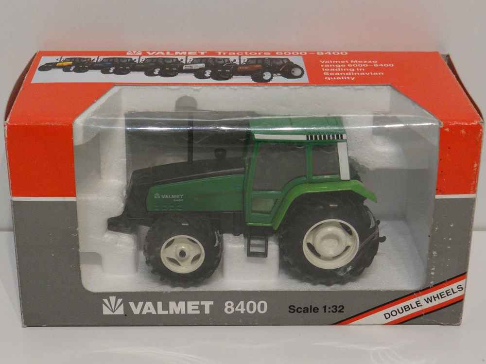 09/2024 - Joal 179G - Tracteur Valmet 8400 - X modeles reduits vehicules agricoles 09 2024 joal 179g tracteur valmet 8400 x