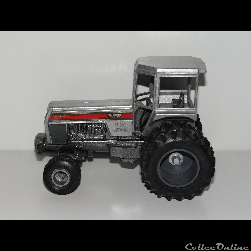 Ertl WFB155ED - White 2-155 Field Boss - OUI 4 modele reduit vehicule agricole ertl wfb155ed white 2 155 field boss oui