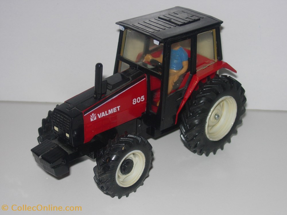 Britains 09515B - 1/32 - Valmet 805 modeles reduits vehicules agricoles britains 09515b 1 32 valmet 805