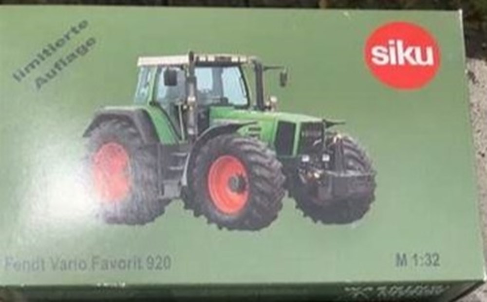 Siku WT011 - Fendt Favorit 920 Vario - OUI - X modeles reduits vehicules agricoles siku wt011 fendt favorit 920 vario oui x