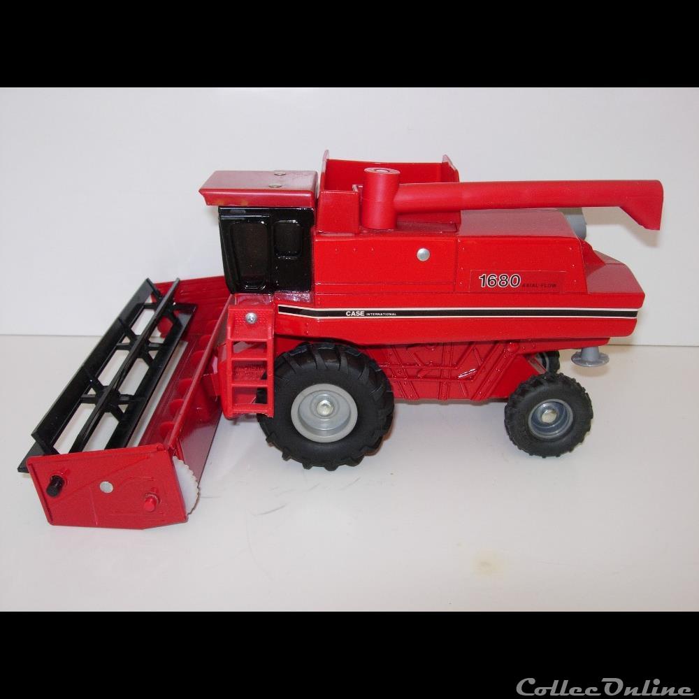 Ertl 443 - Case IH 1680 Axial Flow - OUI 4 modele reduit vehicule agricole ertl 443 case ih 1680 axial flow oui