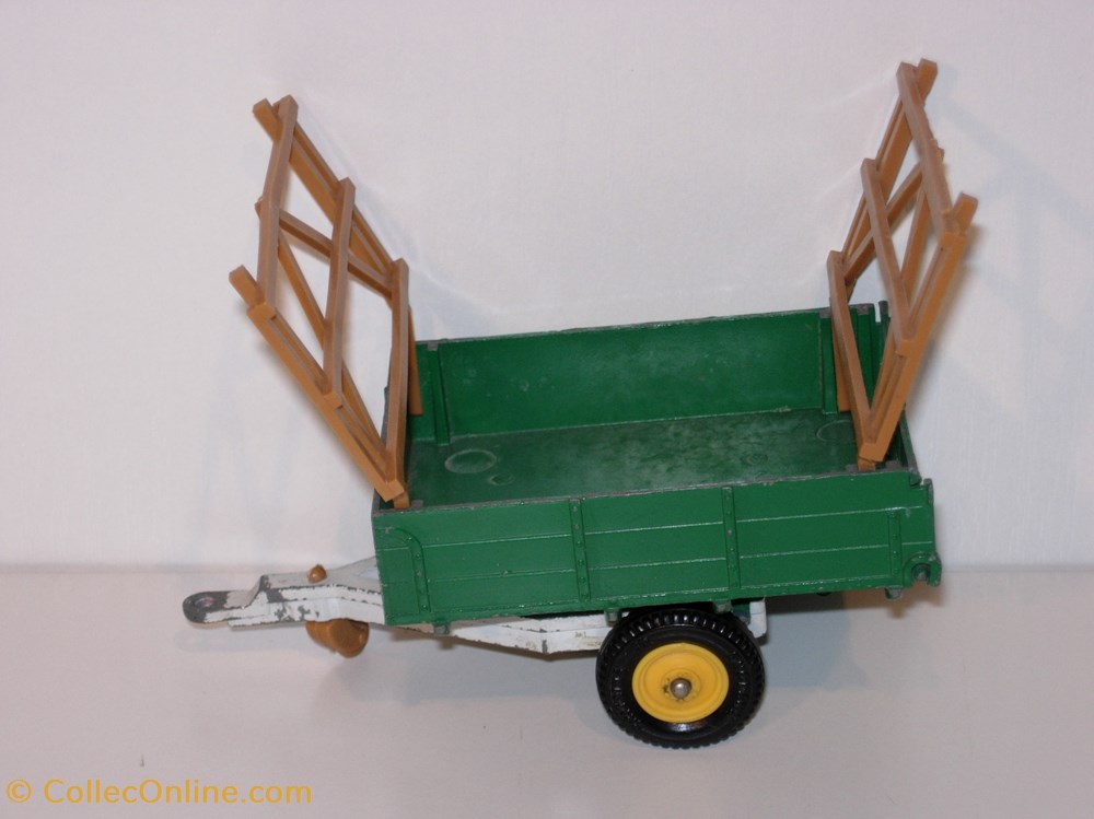 Britains 09565A - 1/32 - Remorque simple essieu modeles reduits vehicules agricoles britains 09565a 1 32 remorque simple essieu