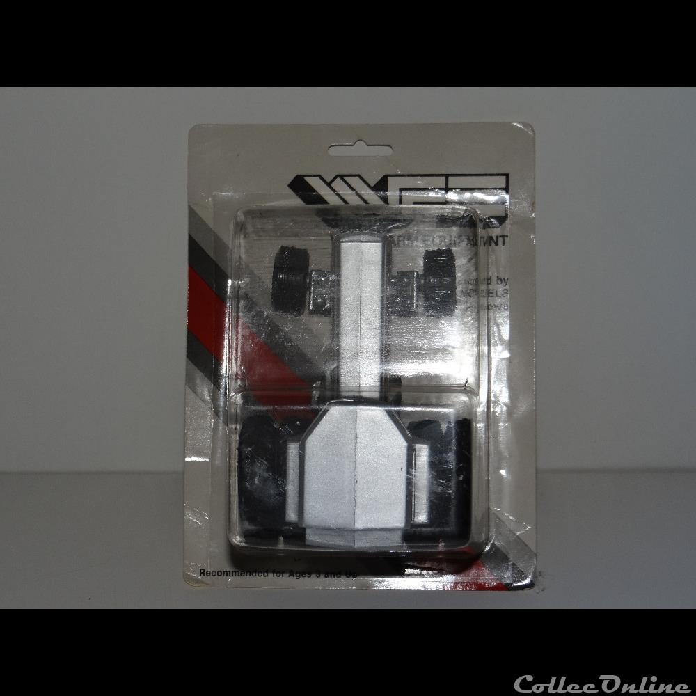 Ertl WFB185ED - White 185 Field Boss - OUI 4 modele reduit vehicule agricole ertl wfb185ed white 185 field boss oui