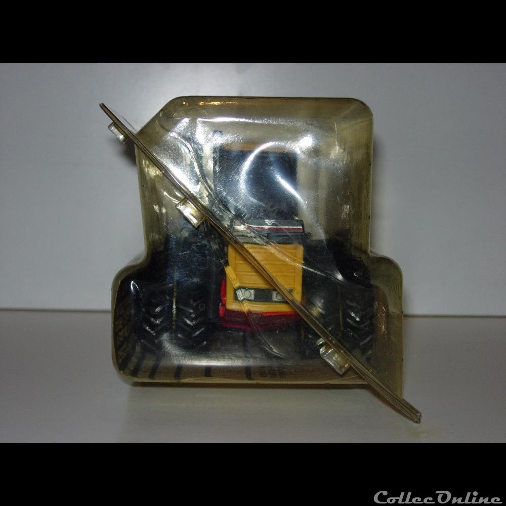 Ertl 836FE - Versatile 836 - OUI 5 modele reduit vehicule agricole ertl 836fe versatile 836 oui