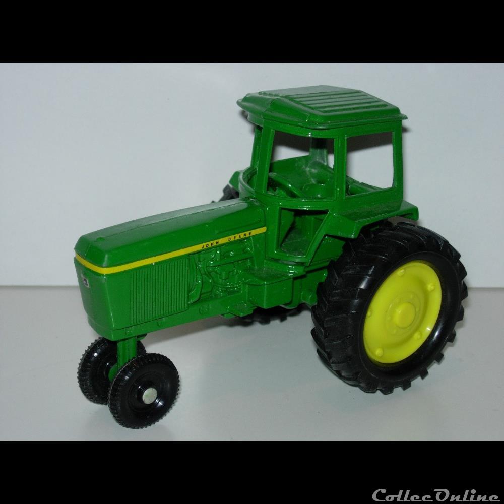 Ertl 66B - John Deere Sound-Idea - OUI 2 modele reduit vehicule agricole ertl 66b john deere sound idea oui