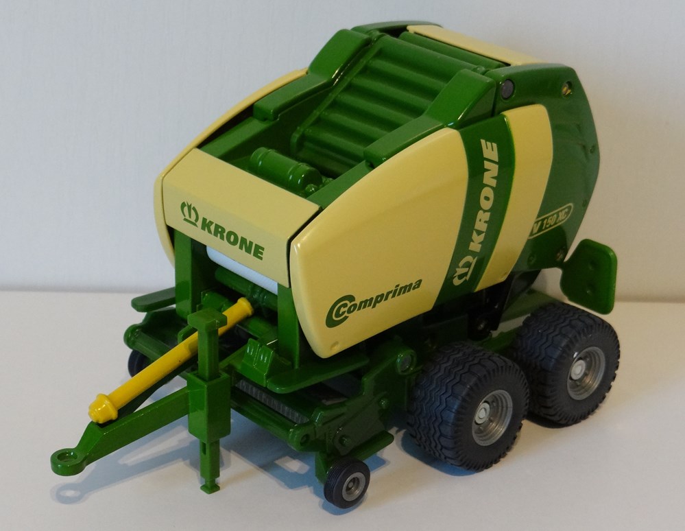 12/2024 - Siku 2460 - Presse Krône Comprima V 150 XC - X modeles reduits vehicules agricoles 12 2024 siku 2460 presse krone comprima v 150 xc x