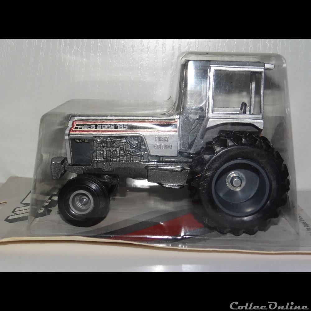 Ertl WFB185ED - White 185 Field Boss - OUI 3 modele reduit vehicule agricole ertl wfb185ed white 185 field boss oui