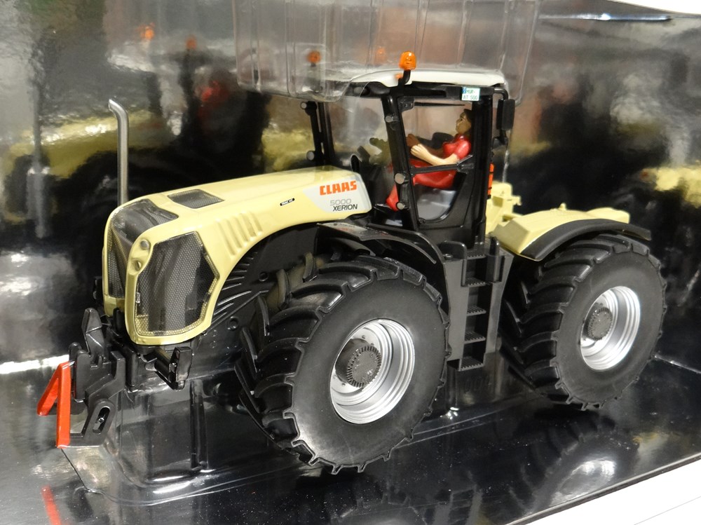 Siku ES082 - Tracteur Claas Xerion 5000 VC Trac Stotz - OUI - X modeles reduits vehicules agricoles siku es082 tracteur claas xerion 5000 vc trac stotz oui x