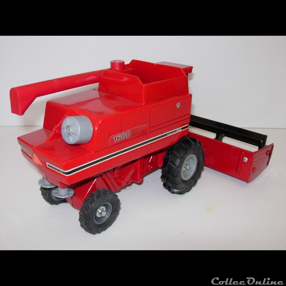 Ertl 443 - Case IH 1680 Axial Flow - OUI 3 modele reduit vehicule agricole ertl 443 case ih 1680 axial flow oui