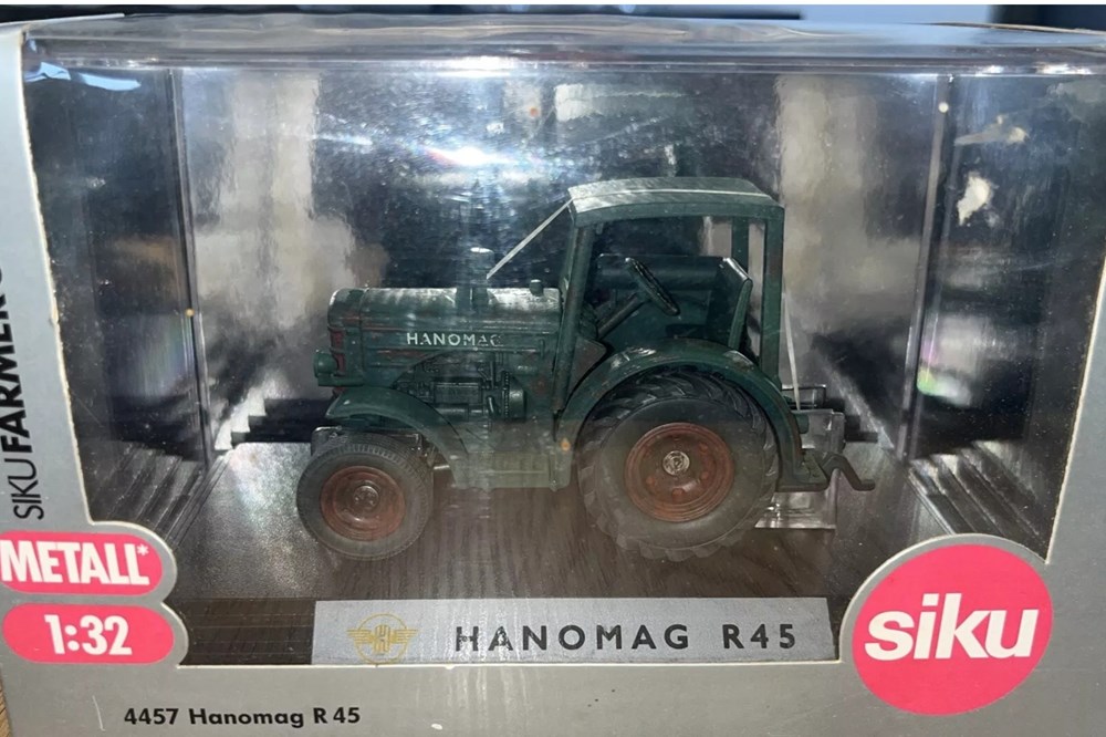 Siku 4457 - Tracteur Hanomag R45 modeles reduits vehicules agricoles siku 4457 tracteur hanomag r45