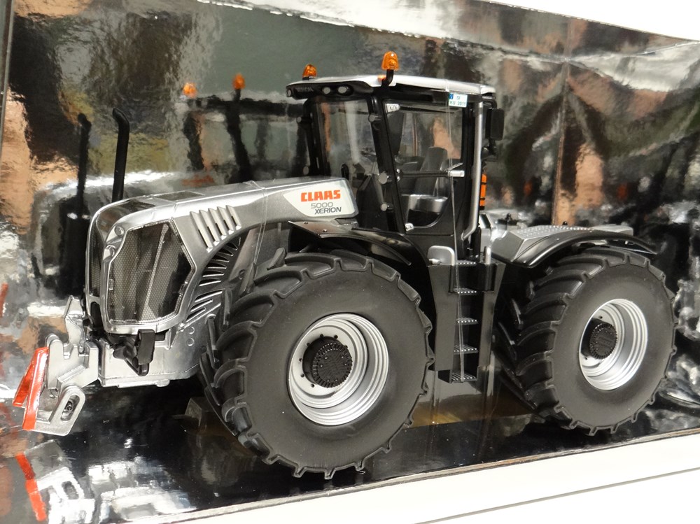 01/2025 - Siku 4486 - Tracteur Claas Xerion 5000 - X modeles reduits vehicules agricoles 01 2025 siku 4486 tracteur claas xerion 5000 x