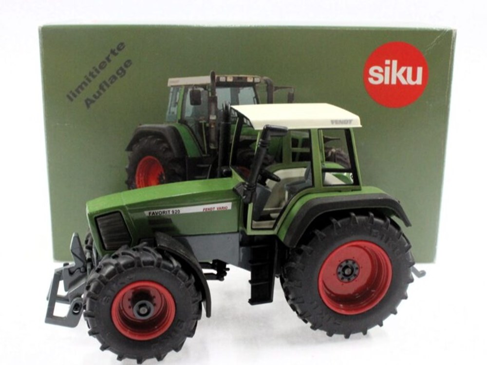 Siku WT011 - Fendt Favorit 920 Vario - OUI - X modeles reduits vehicules agricoles siku wt011 fendt favorit 920 vario oui x