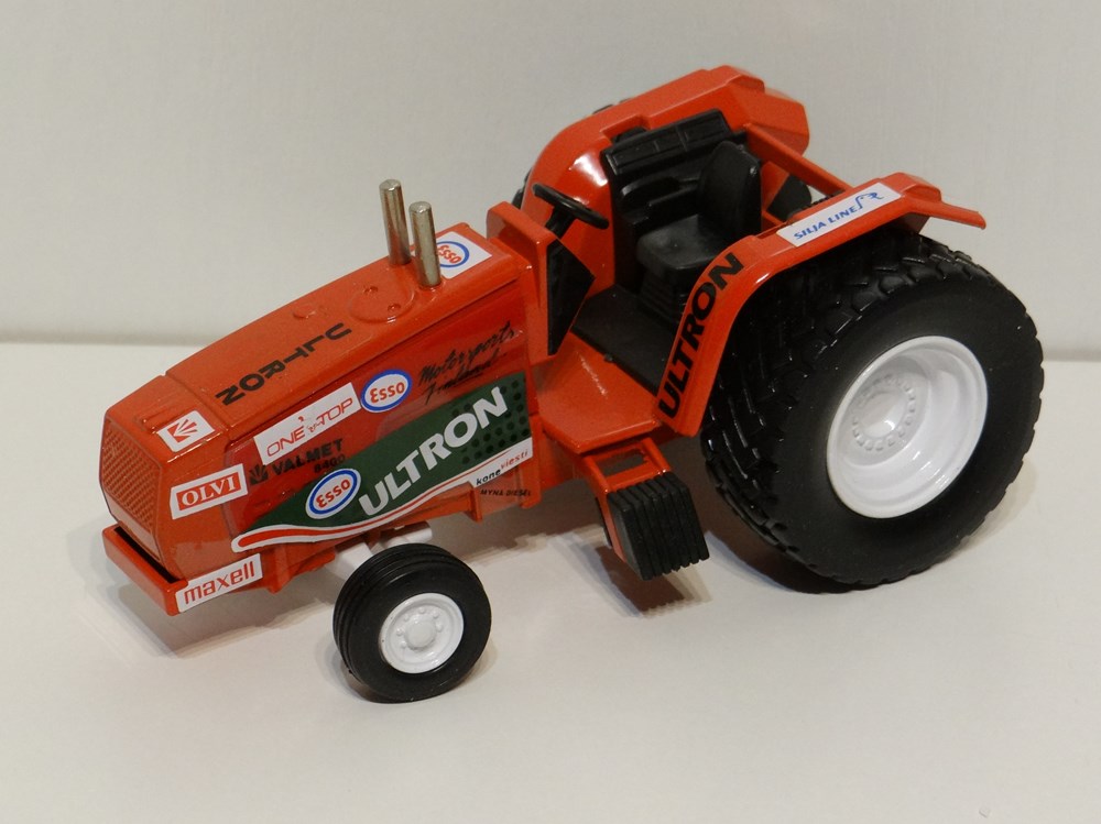 Joal 191 - Tracteur Valmet 8400 Pulling - X modeles reduits vehicules agricoles joal 191 tracteur valmet 8400 pulling x