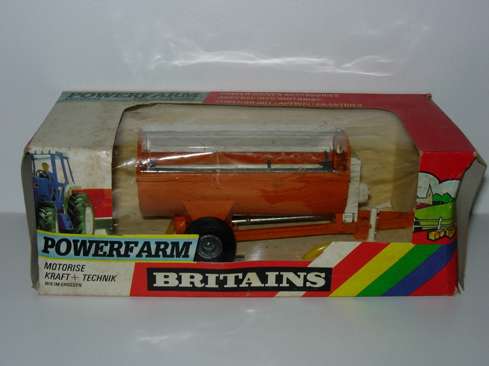 modeles reduits vehicules agricoles britains 09342a epandeur a fumier ok