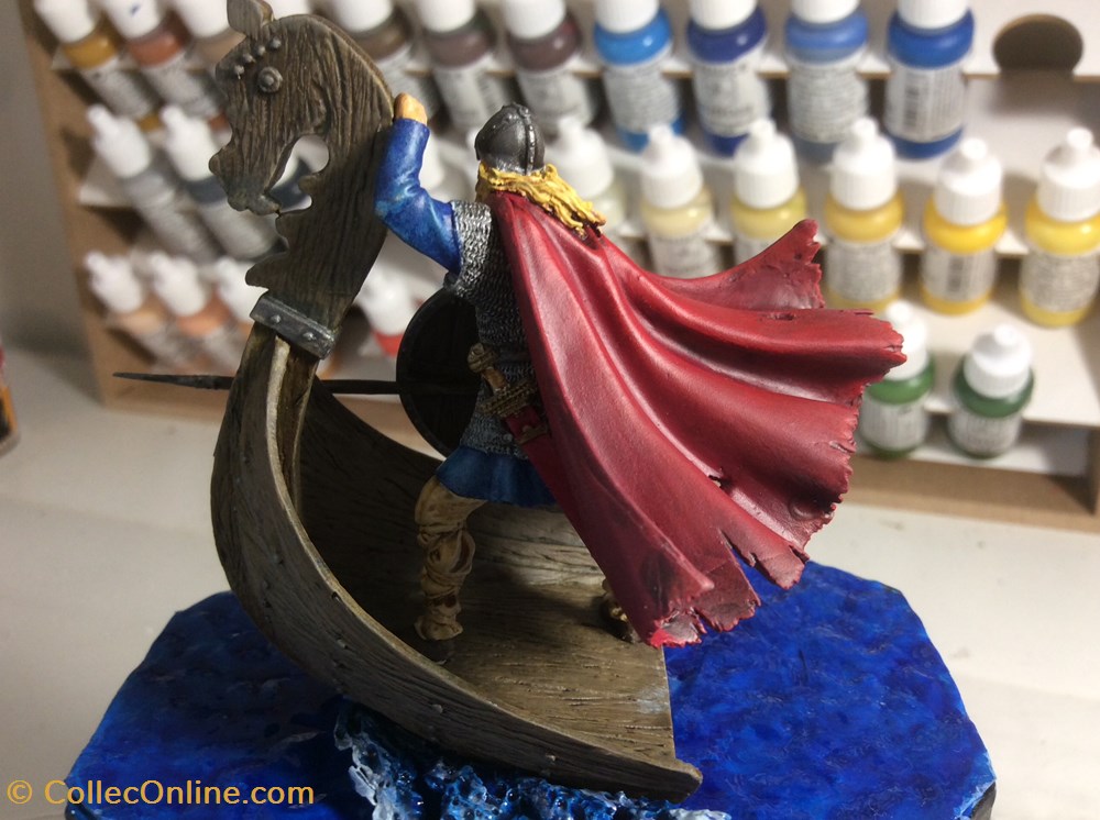 figurine historique viking en mer