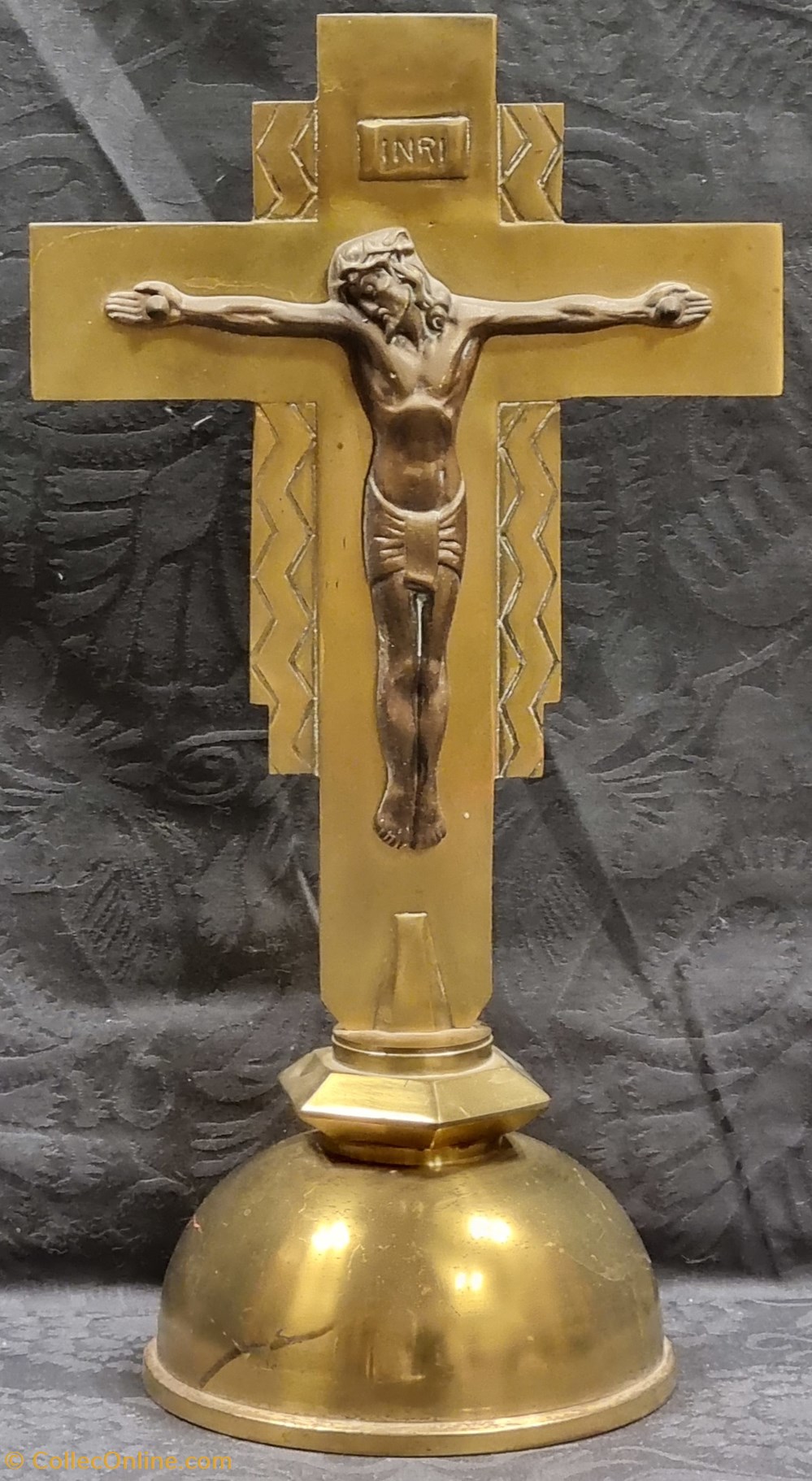 patrimoine religieux objets de cultes 26 christ en croix