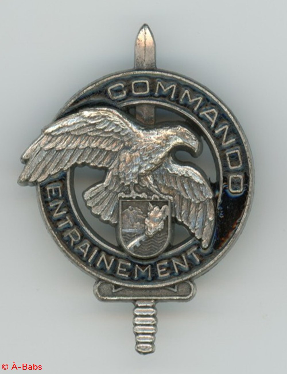 militaria medailles insignes insigne commando givet