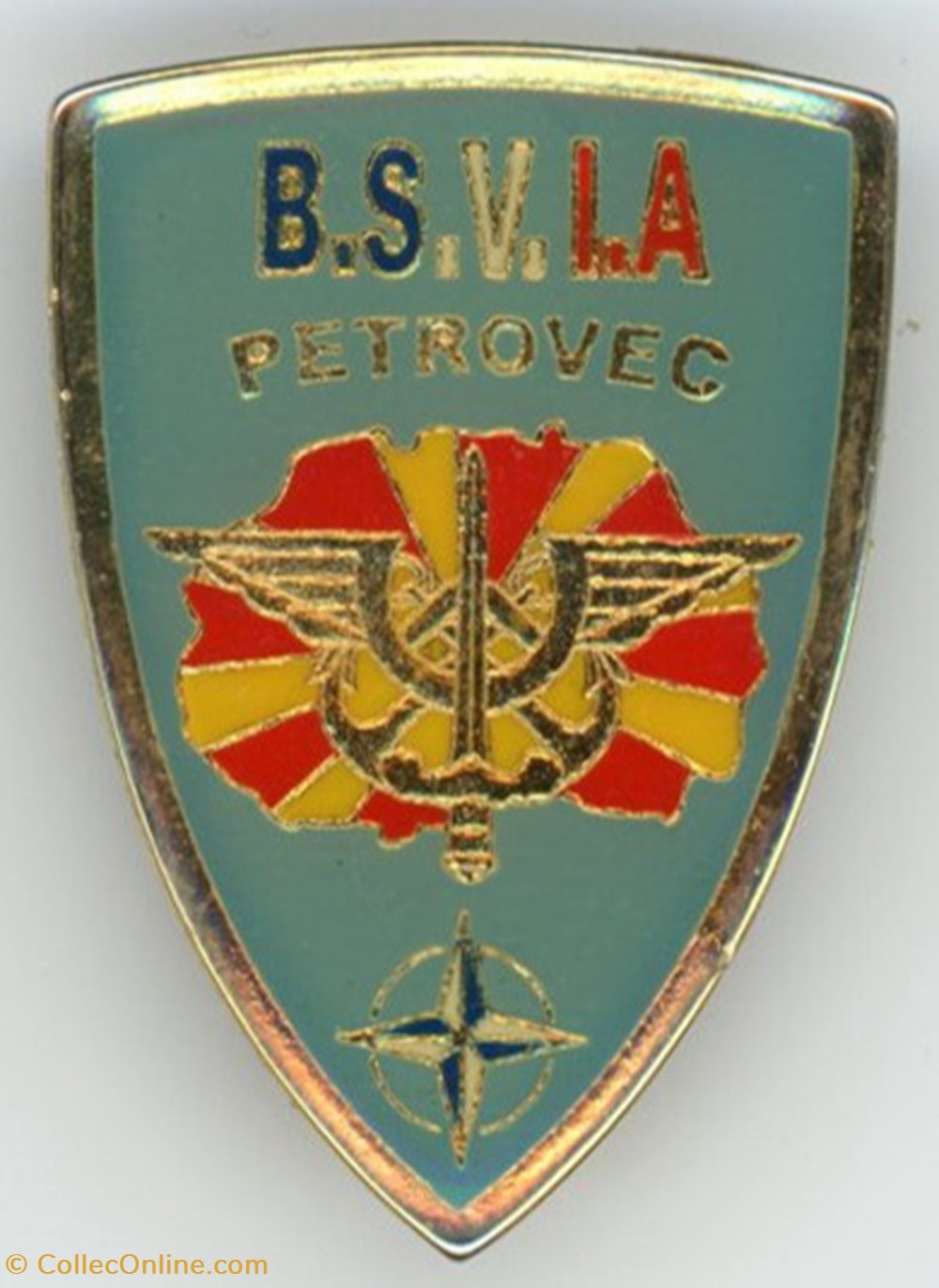Insigne OPEX - Mission Petrovec - Yougoslavie militaria medailles insignes insigne opex mission petrovec yougoslavie