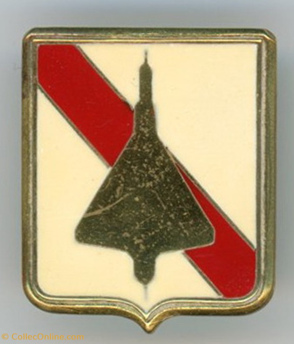 Insigne Aviation - Base Aérienne 124 - Strasbourg militaria medailles insignes insigne aviation base aerienne 124 strasbourg