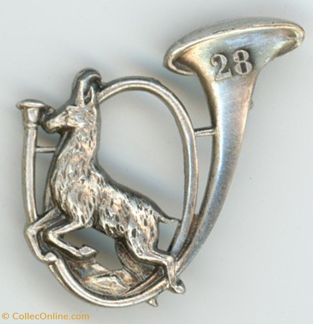 militaria medailles insignes insigne du 28 bataillon de chasseurs alpins