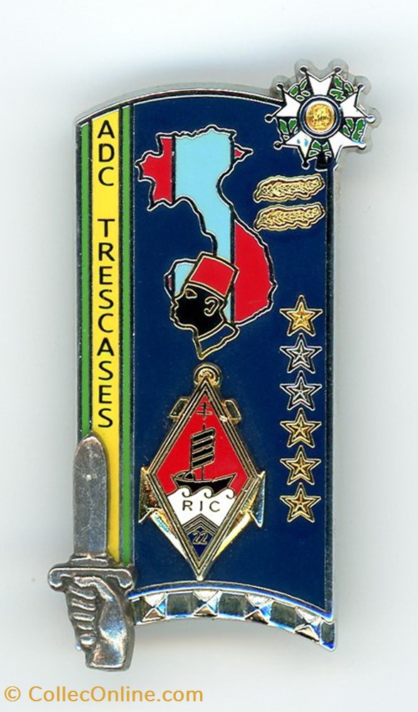 Insigne ENSOA - 261° Promotion Trescases Jean militarium medaille insigne ensoa 261 promotion trescases jean