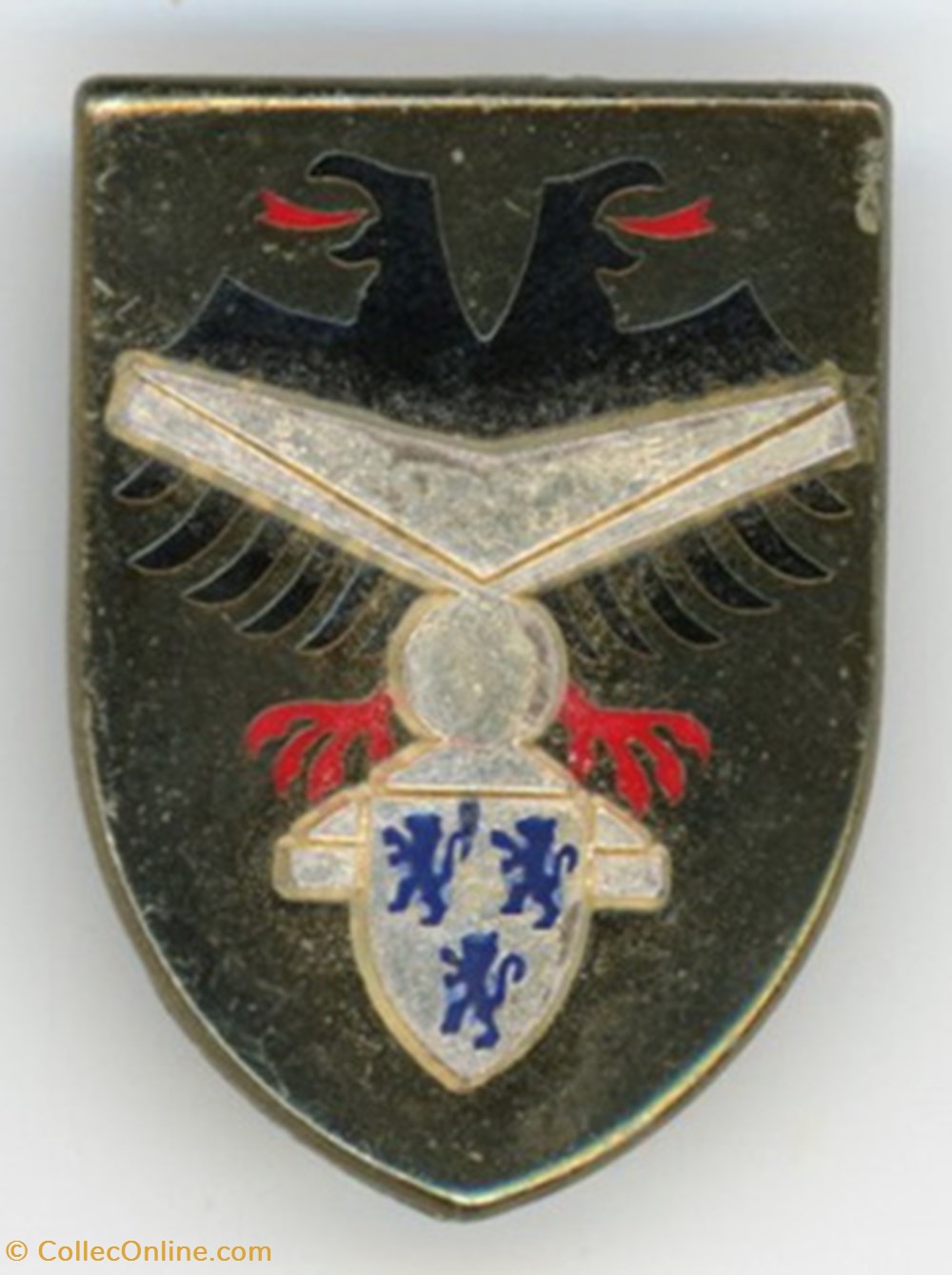 militaria medailles insignes insigne aviation base aerienne 103 cambrai